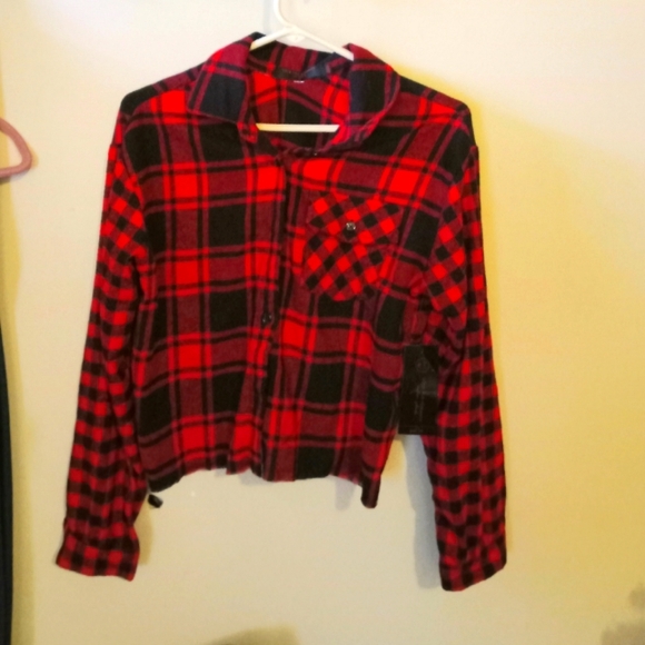 Flirty Love For Humanity Red Black Plaid Button Up Crop Top. - Picture 1 of 3